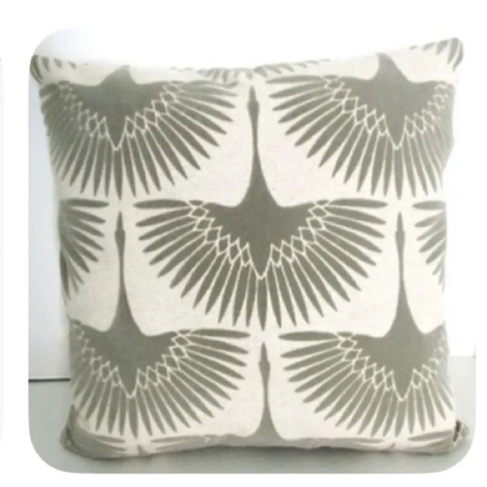 Genevieve Gorder Modern Feathered Flock Accent Pillow Gray/Tan Velvet Flock NEW - Picture 1 of 13